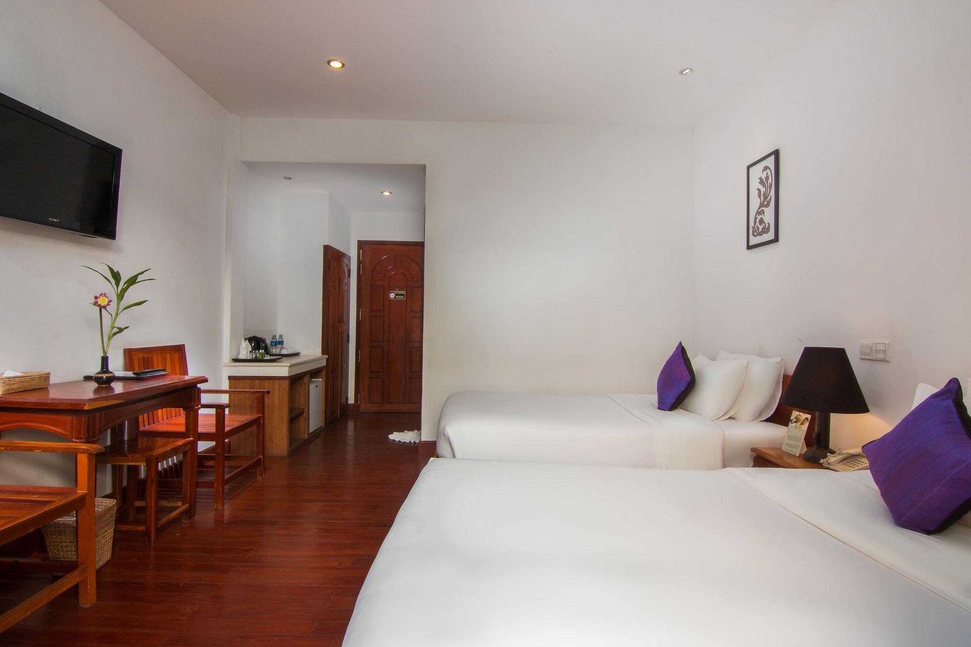 Apsara Centrepole Hotel Siem Reap Exterior photo