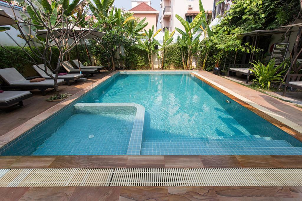 Apsara Centrepole Hotel Siem Reap Exterior photo